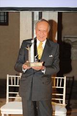 2011 award Ugo